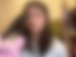RoxannTools's Live Sex Cam Show