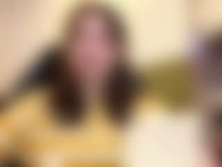 RoxannTools's Live Sex Cam Show