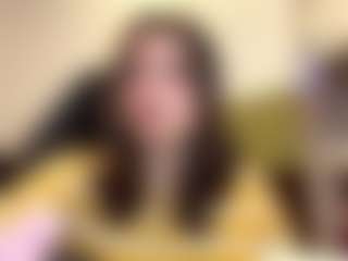 RoxannTools's Live Sex Cam Show