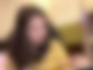 RoxannTools's Live Sex Cam Show