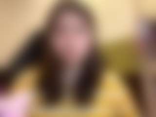 RoxannTools's Live Sex Cam Show