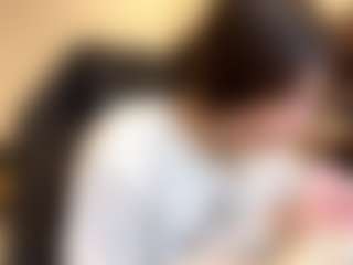 RoxannTools's Live Sex Cam Show
