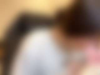 RoxannTools's Live Sex Cam Show