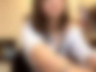 RoxannTools's Live Sex Cam Show