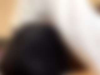 RoxannTools's Live Sex Cam Show