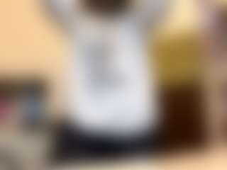 RoxannTools's Live Sex Cam Show