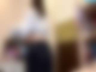 RoxannTools's Live Sex Cam Show