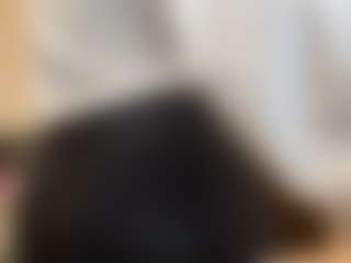 RoxannTools's Live Sex Cam Show