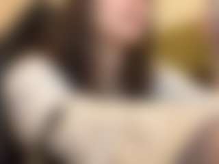 Live cam show with RoxannTools - Average on Milfs Live