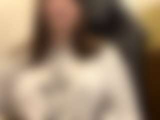 RoxannTools's Live Sex Cam Show