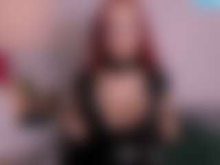 Live cam show with TessBabe - Blue Eyes on wildcum.com