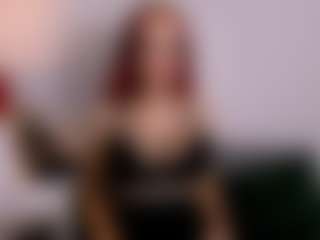 Live cam show with TessBabe - Blue Eyes on TeamSkeetLive