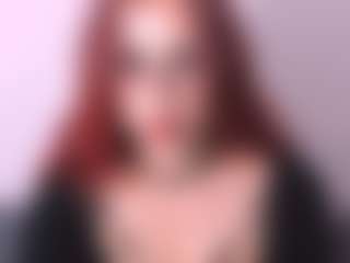 Live cam show with TessBabe - Red Hair on Strip Flash - Live Sex Shows
