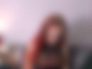 Live cam show with TessBabe - Blue Eyes on madthumbs