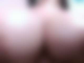 Vickiris's Live Sex Cam Show