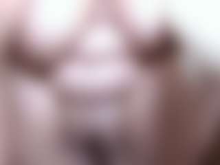 Live cam show with Vickiris - Fantasy on CamSextacy
