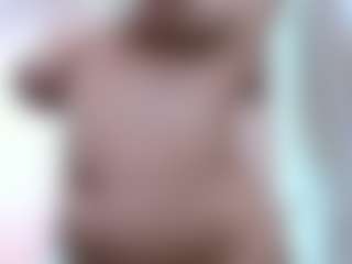Vickiris's Live Sex Cam Show