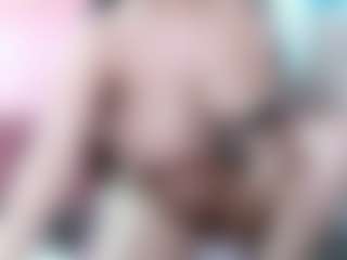 Vickiris's Live Sex Cam Show