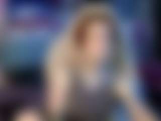 Live cam show with Vixen-noir - College on CamwithHer