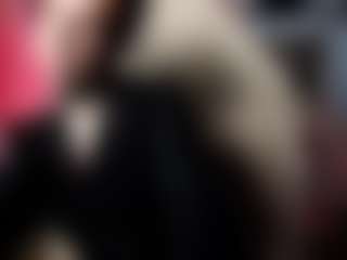 Live cam show with Vixen-noir - Moaning on Dare Cams