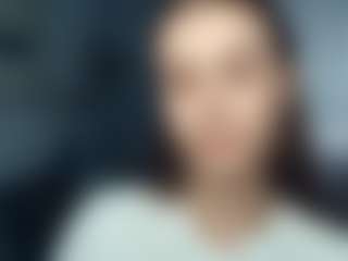 AnissaDruvenga's Live Sex Cam Show