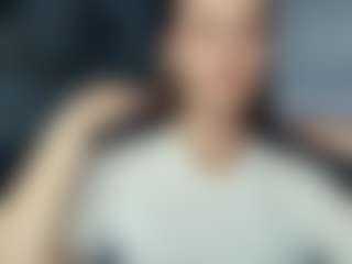 AnissaDruvenga's Live Sex Cam Show