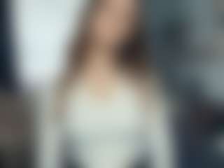 AnissaDruvenga's Live Sex Cam Show