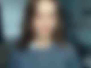 AnissaDruvenga's Live Sex Cam Show