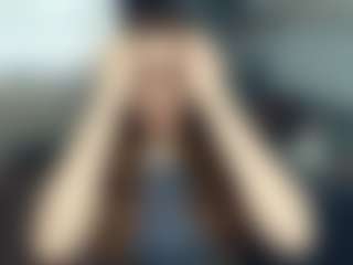 AnissaDruvenga's Live Sex Cam Show