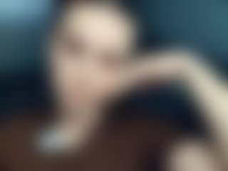 AnissaDruvenga's Live Sex Cam Show