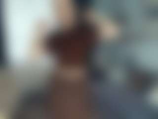 AnissaDruvenga's Live Sex Cam Show