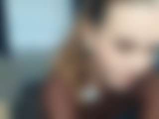 Live cam show with AnissaDruvenga - Bluehair on realtime-chat