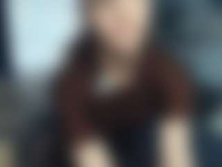 Live cam show with AnissaDruvenga - Brown Eyes Brown Hair on TastyBlacksLive