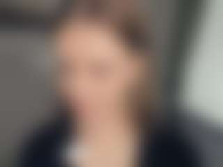 AnissaDruvenga's Live Sex Cam Show