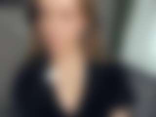 AnissaDruvenga's Live Sex Cam Show