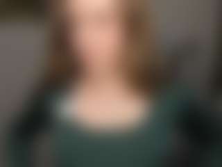 AnissaDruvenga's Live Sex Cam Show