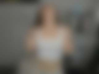 AnissaDruvenga's Live Sex Cam Show