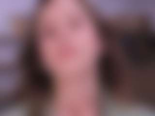 Live cam show with AnissaDruvenga - Normal on Camsoda Late Night