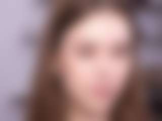 Live cam show with AnissaDruvenga - Joi on Hubzter Live
