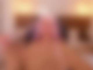 Live cam show with honey-taylor - Dirty Talk on Camsoda