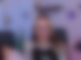 Live cam show with kimi-sky - Blue Eyes on xplaylive.com