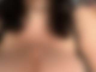 Live cam show with Lucipork - Big Tits on Camiplay Live