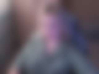 Evelyn's Live Sex Cam Show