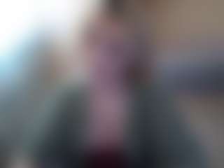 Evelyn's Live Sex Cam Show