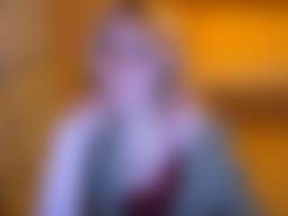 Evelyn's Live Sex Cam Show