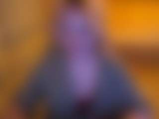Evelyn's Live Sex Cam Show