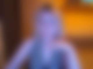 Evelyn's Live Sex Cam Show