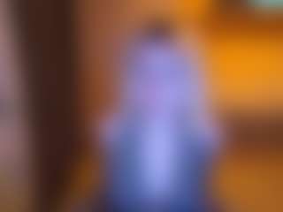 Evelyn's Live Sex Cam Show
