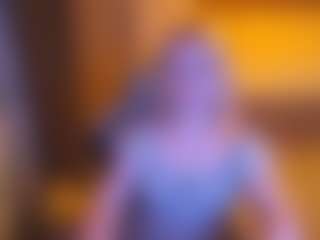 Evelyn's Live Sex Cam Show
