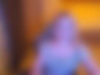 Evelyn's Live Sex Cam Show